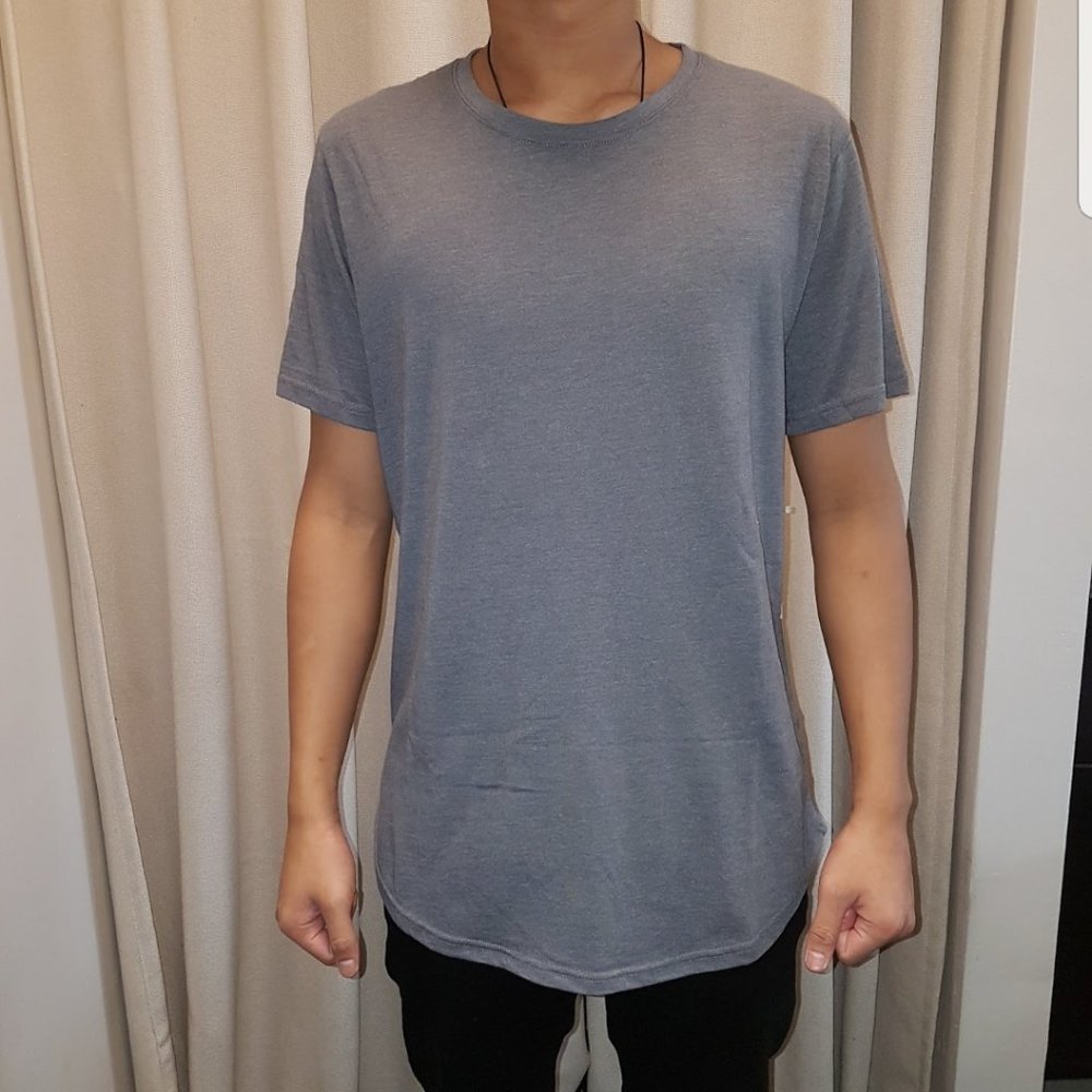 Kuwalla Tee easy scoop, curved hem tee/t-shirt,  size large